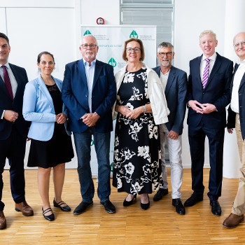 Mehr Informationen zum Thema: Sozialversicherung verleiht Ehrenzeichen